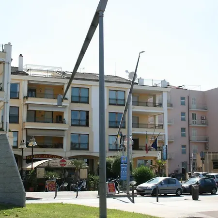 Vest House 45 アパート *